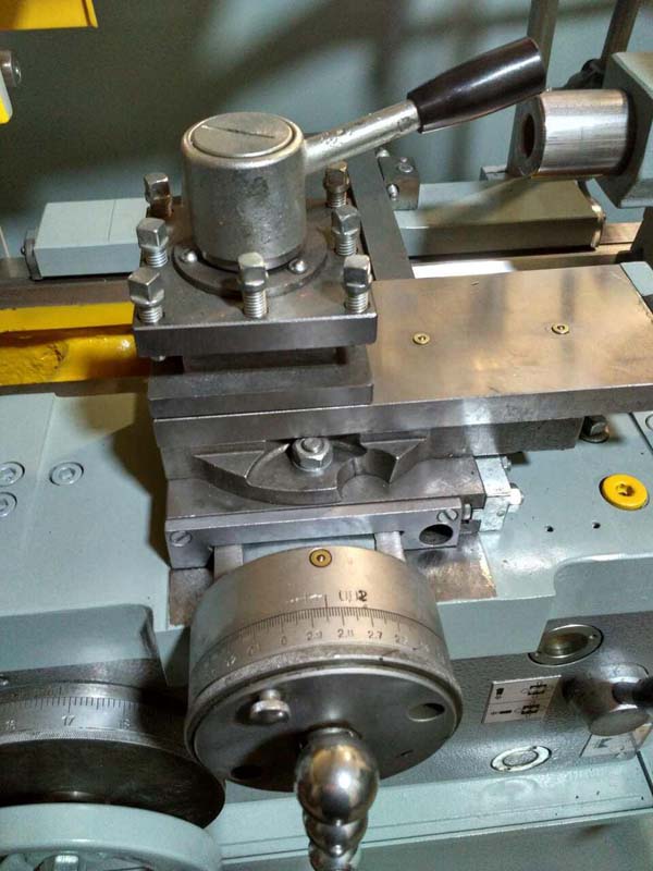 Фото суппорта токарно-гвинторізного верстата 1ИС611В 1ИС611В фото суппорта токарно-гвинторізного верстата